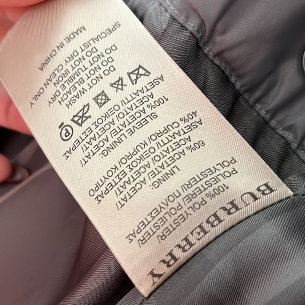 Burberry mens raincoat - Picture 8 of 11